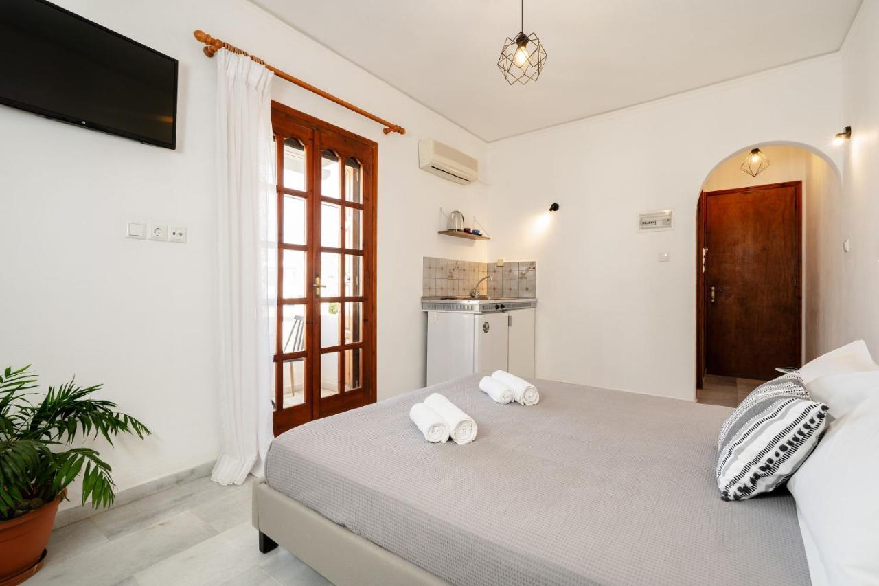 Flerianos Studios Agios Prokopios (Naxos) Exterior foto